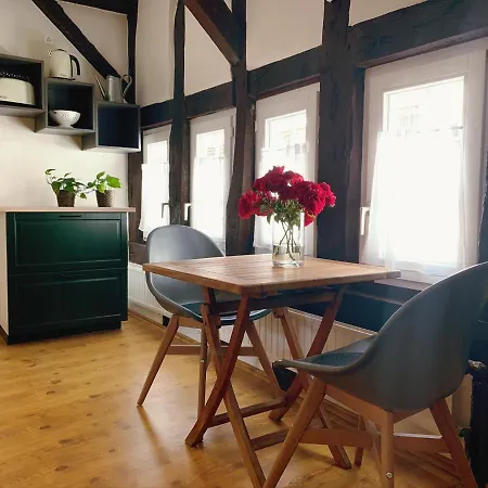 Historische Ferienwohnung Mit Klimaanlage Und Kamin In Lich Διαμέρισμα