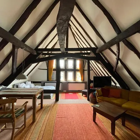 Historische Ferienwohnung Mit Klimaanlage Und Kamin In Lich *